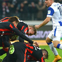 Айнтрахт (Франкфурт) сравнял счет в матче с Гертой, проигрывая 0:3